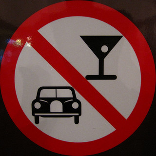 Don't drink and drive sign.